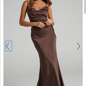 *NWT* Showpo Lunaria Dress in Chocolate Satin. Size Small / Size 4 (US)
